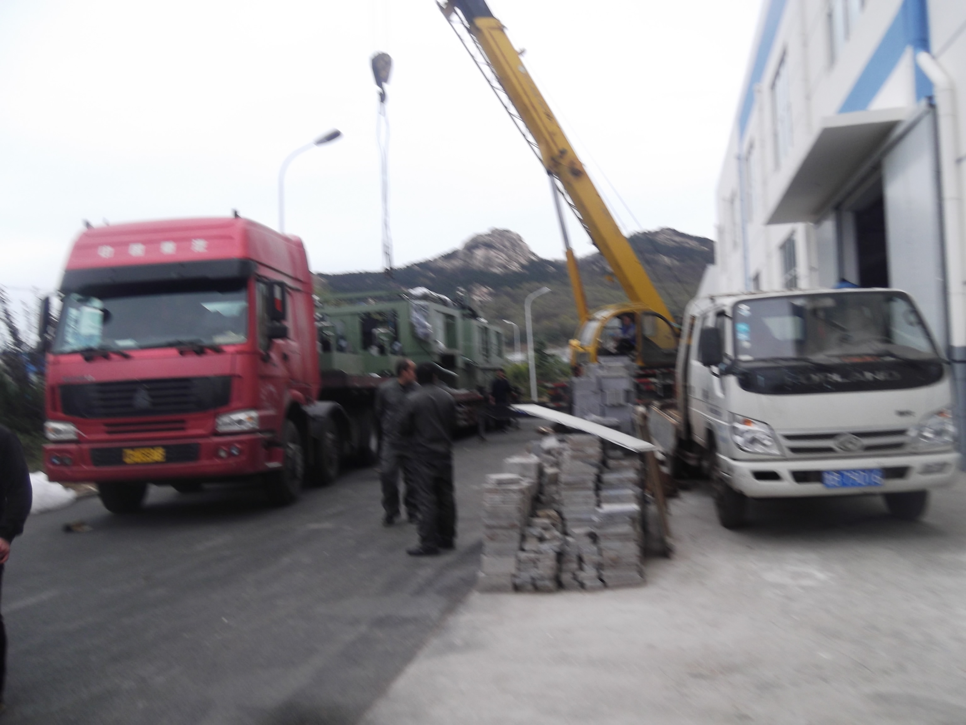 工廠設設備搬遷現(xiàn)場