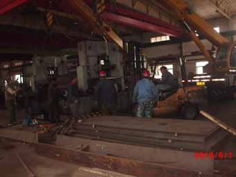 工廠卷彎機搬遷工程